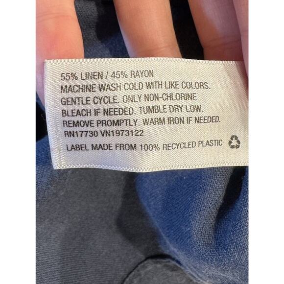 Universal Thread Romper Women’s Size Medium Blue Linen Blend Button Down Coastal - Picture 7 of 8